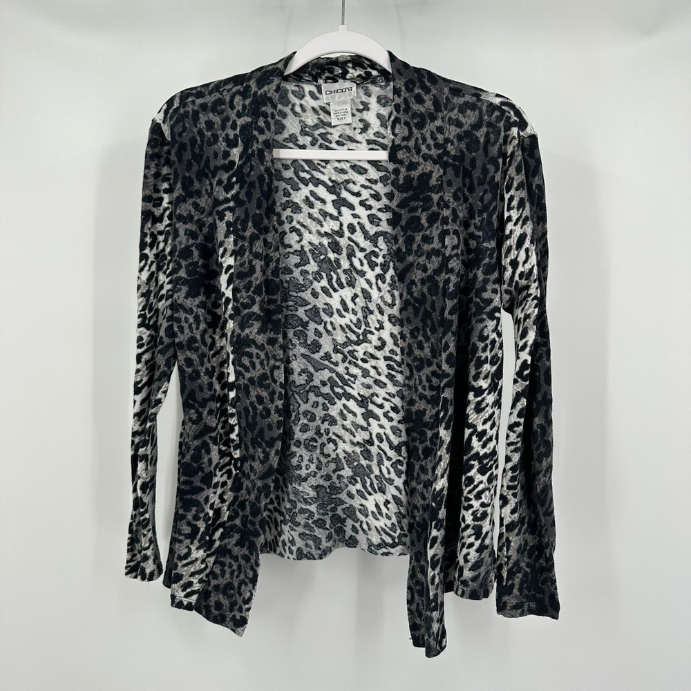 Chicos Womens Bold Animal Print Open Front Cardigan Size M Sweater Lightweight